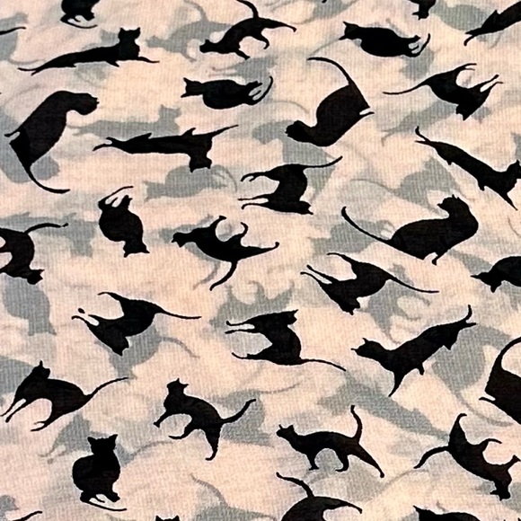 🌟HP🌟VTG 1990s Oversized Pink Chiffon Black Cat Scarf Shawl - Picture 8 of 8